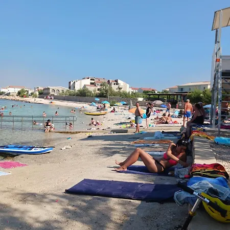 Mobile Paula אתר קמפינג Ražanac